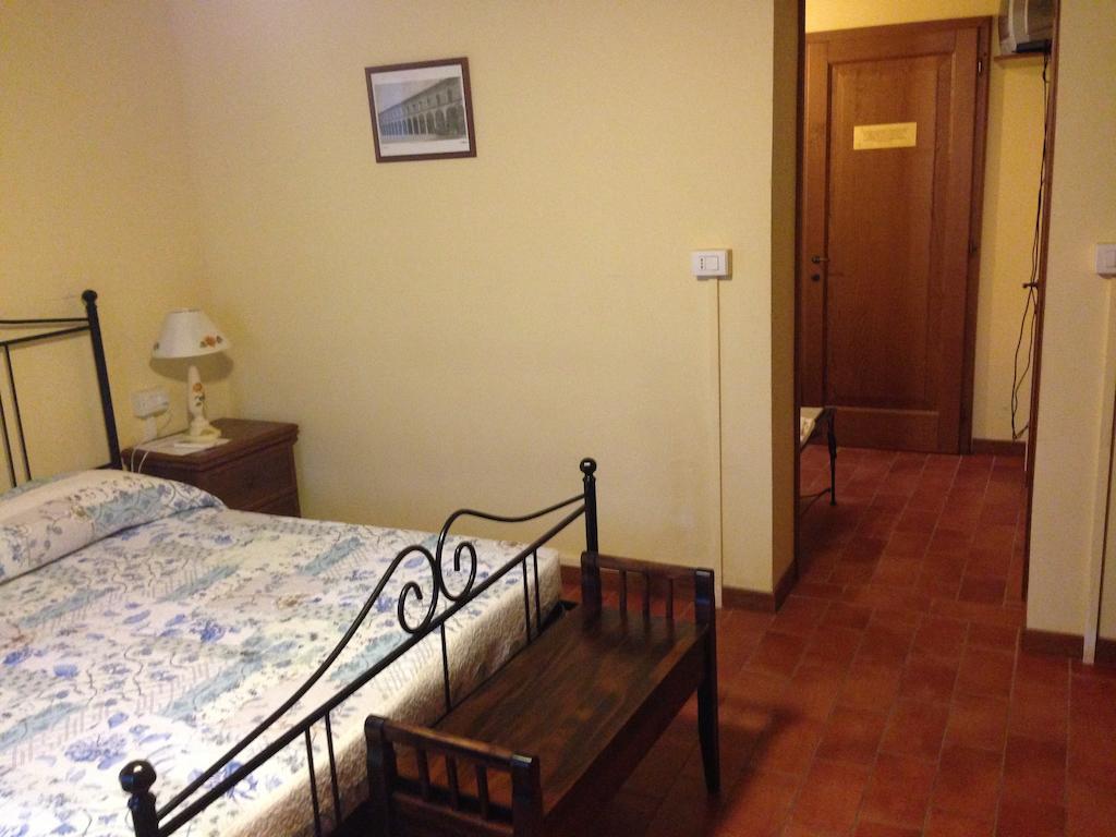 Agriturismo La Marletta Imola Oda fotoğraf